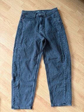 Old Navy Charcoal Barrel Jeans